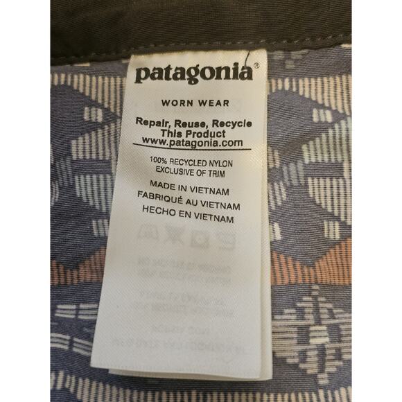 Patagonia Wavefarer Geometric Tribal Womens Swim Board Shorts Sz. 4 - Picture 4 of 11
